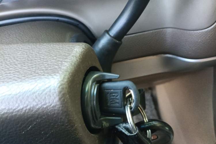 Used Buick GL8 2014 2.4L Classic Edition Vehicle Key