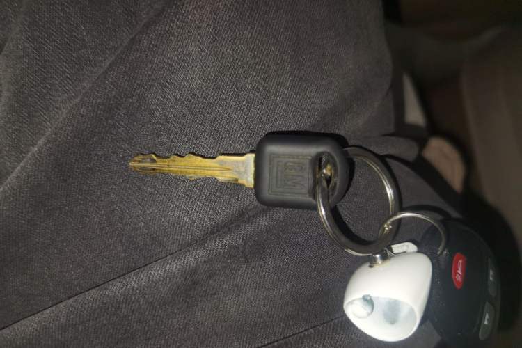 Used Buick GL8 2014 2.4L Classic Edition Vehicle Key