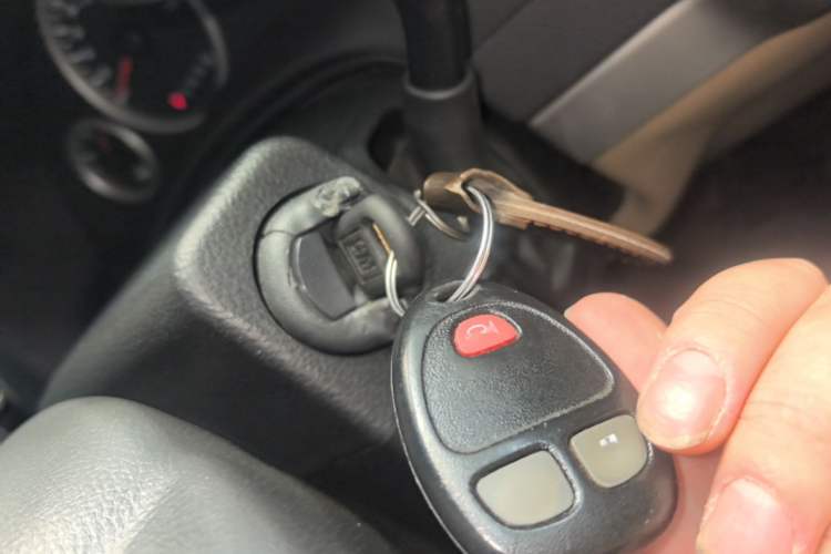 Used Buick GL8 2014 2.4L Executive Edition Vehicle Key