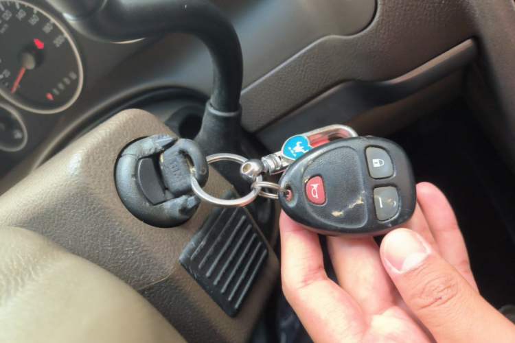 Used Buick GL8 2014 2.4L Classic Edition Vehicle Key