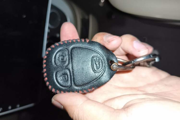 Used Buick GL8 2014 2.4L Comfort Edition Vehicle Key