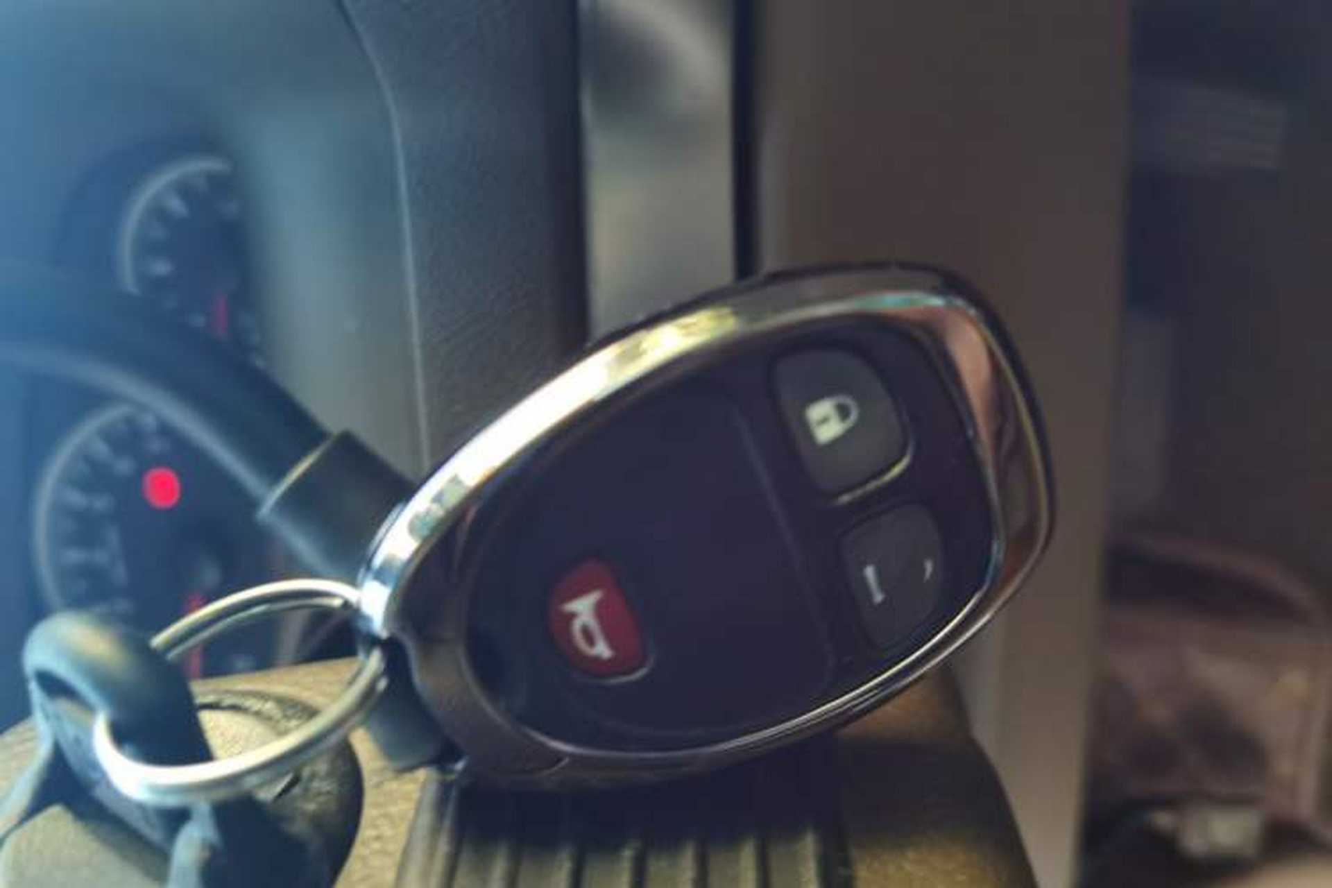 Used Buick GL8 2014 2.4L Classic Edition Vehicle Key