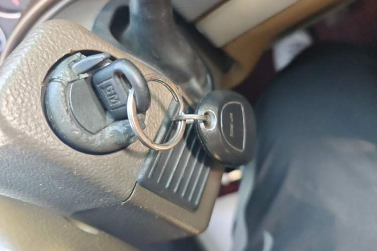 Used Buick GL8 2014 2.4L Comfort Edition Vehicle Key
