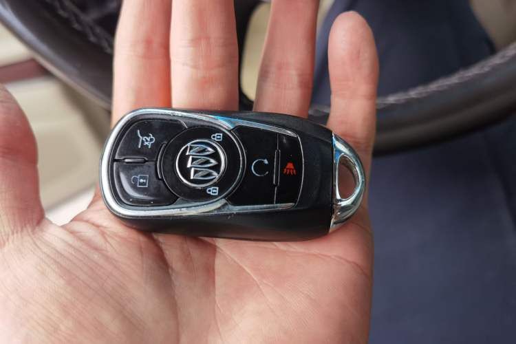 Used Buick GL8 2014 3.0L GT Luxury Business Haoya Edition Vehicle Key