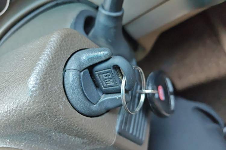 Used Buick GL8 2014 2.4L Classic Edition Vehicle Key