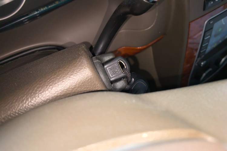 Used Buick GL8 2014 2.4L Classic Edition Vehicle Key