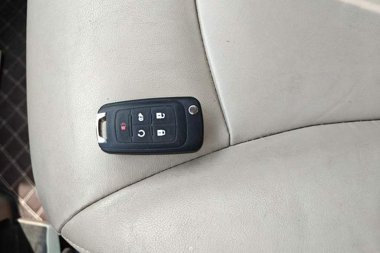 Used Buick GL8 2014 3.0L GT Luxury Business Haoya Edition Vehicle Key