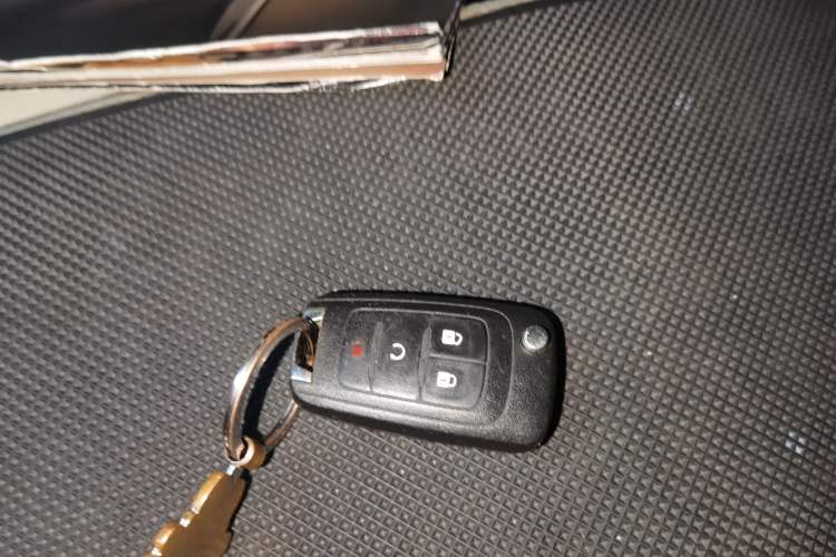 Used Buick GL8 2014 2.4L CT Luxury Business Comfort Edition Vehicle Key