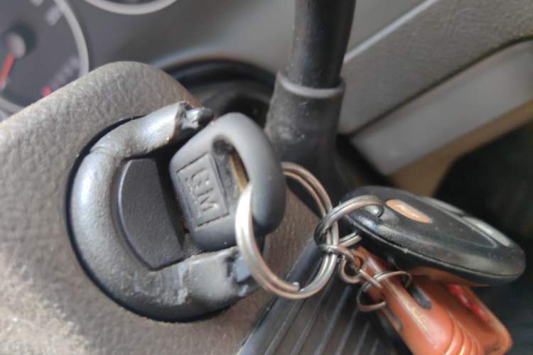 Used Buick GL8 2014 2.4L Comfort Edition Vehicle Key