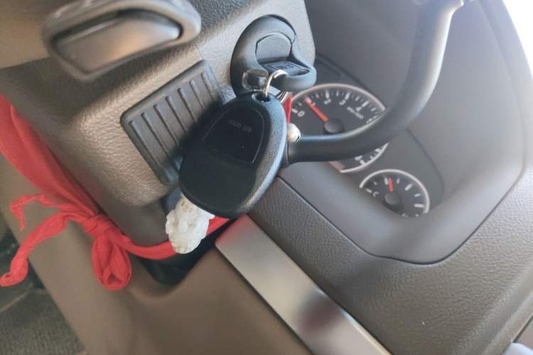 Used Buick GL8 2014 2.4L Classic Edition Vehicle Key