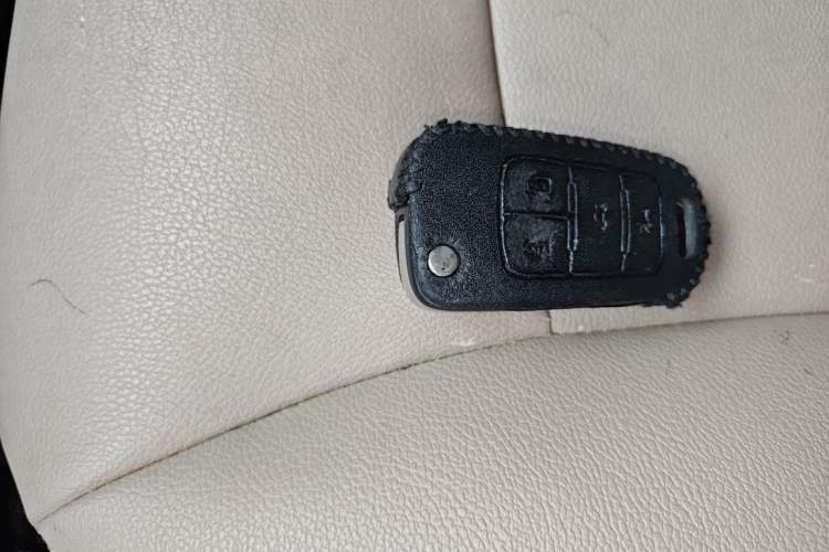 Used Buick GL8 2014 2.4L CT Luxury Business Comfort Edition Vehicle Key