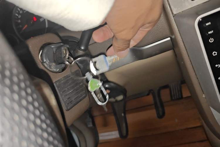 Used Buick GL8 2014 2.4L Classic Edition Vehicle Key