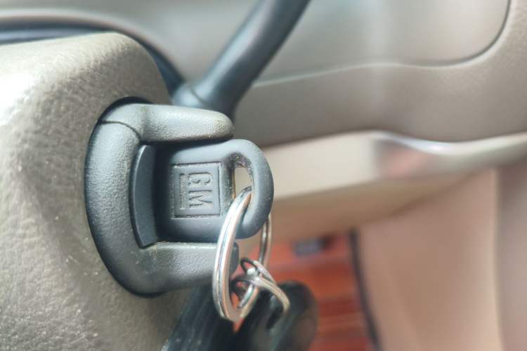 Used Buick GL8 2014 2.4L Comfort Edition Vehicle Key