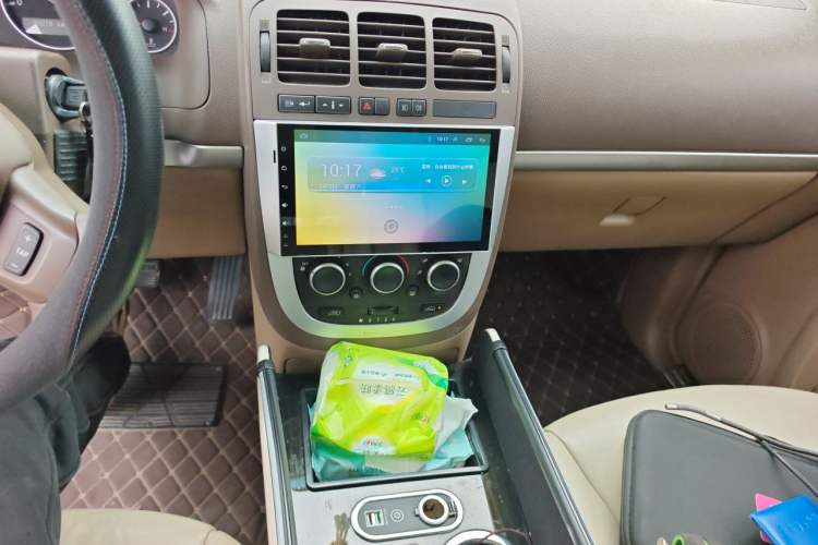 Used Buick GL8 2014 2.4L Classic Edition Audio And AC Panel