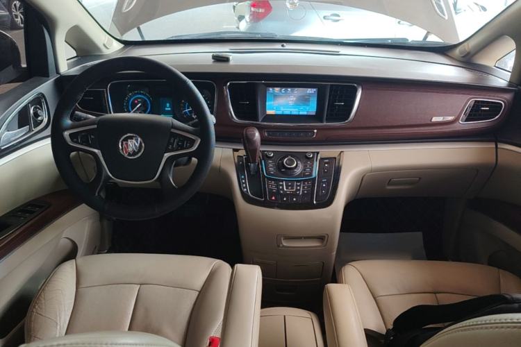 Used Buick GL8 2014 3.0L XT Luxury Business Flagship Edition Center Console