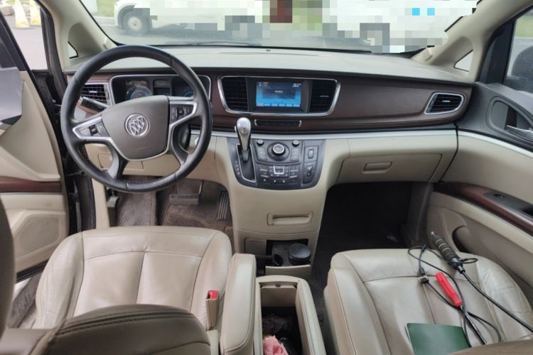 Used Buick GL8 2014 3.0L GT Luxury Business Haoya Edition Center Console