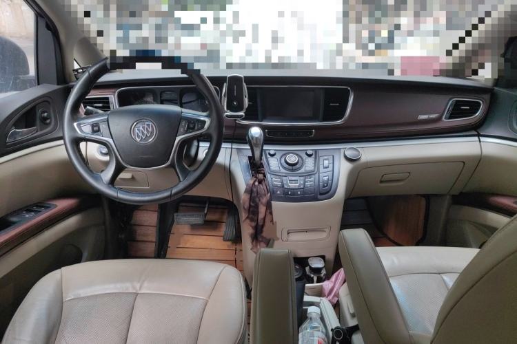 Used Buick GL8 2014 3.0L XT Luxury Business Flagship Edition Center Console