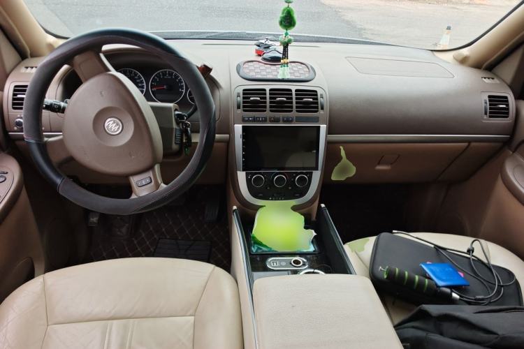 Used Buick GL8 2014 2.4L Classic Edition Center Console