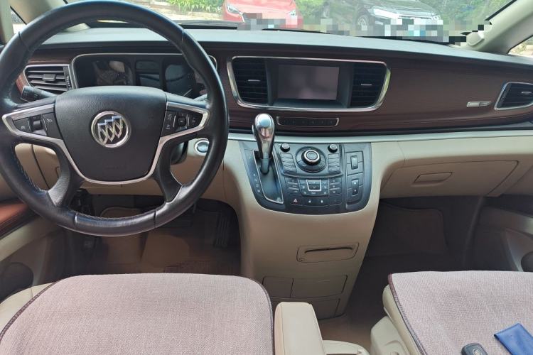 Used Buick GL8 2014 3.0L XT Luxury Business Flagship Edition Center Console