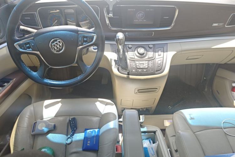 Used Buick GL8 2014 3.0L XT Luxury Business Flagship Edition Center Console