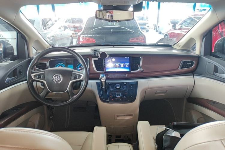 Used Buick GL8 2014 2.4L LT Luxury Business Executive Edition Center Console
