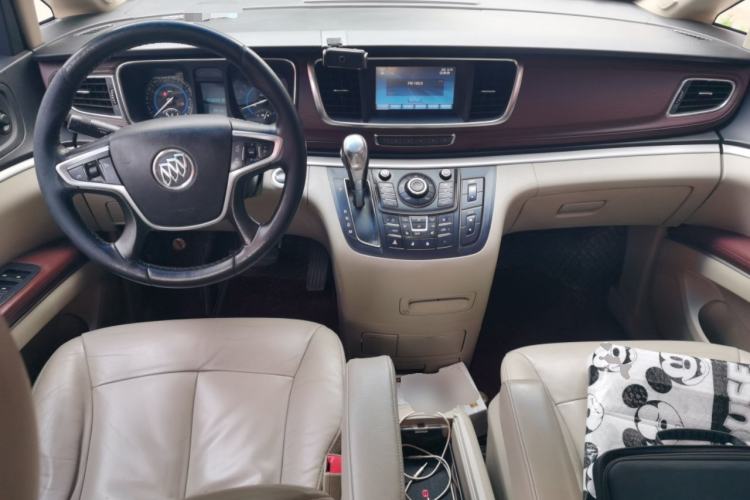 Used Buick GL8 2014 3.0L GT Luxury Business Haoya Edition Center Console