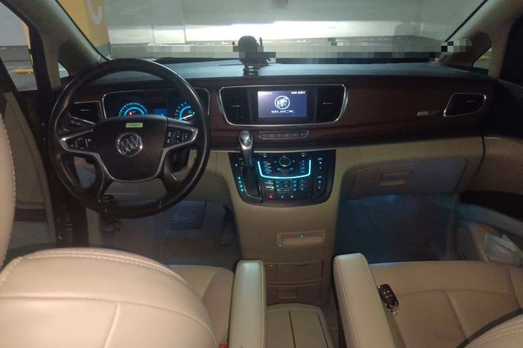 Used Buick GL8 2014 3.0L XT Luxury Business Flagship Edition Center Console