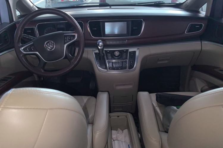 Used Buick GL8 2014 3.0L GT Luxury Business Haoya Edition Center Console