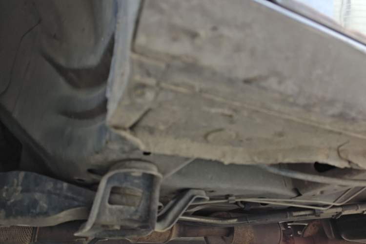 Used Buick GL8 2014 2.4L LT Luxury Business Executive Edition Chassis Front Left