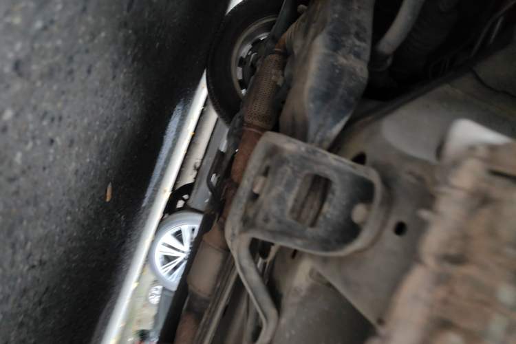 Used Buick GL8 2014 2.4L CT Luxury Business Comfort Edition Chassis Front Left