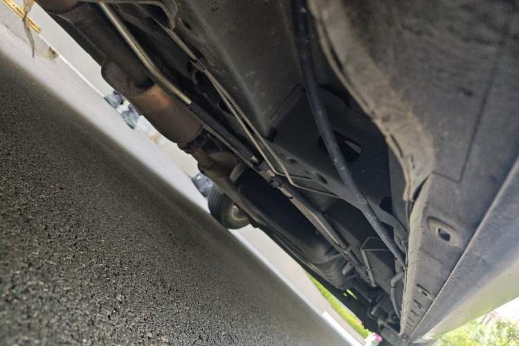 Used Buick GL8 2014 2.4L LT Luxury Business Executive Edition Chassis Front Left