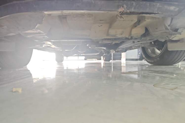 Used Buick GL8 2014 2.4L CT Luxury Business Comfort Edition Chassis Front