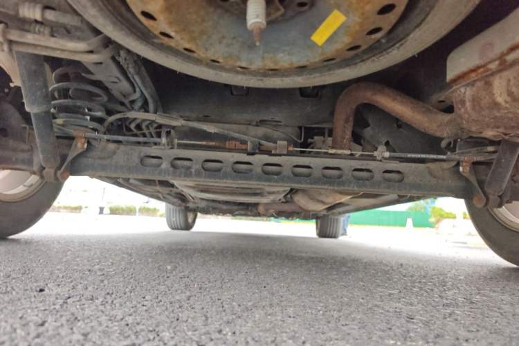 Used Buick GL8 2014 2.4L Classic Edition Chassis Rear
