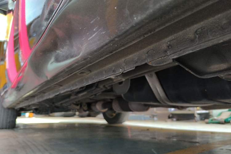 Used Buick GL8 2014 2.4L CT Luxury Business Comfort Edition Chassis Rear Left