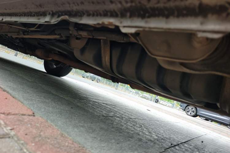 Used Buick GL8 2014 2.4L Classic Edition Chassis Rear Left