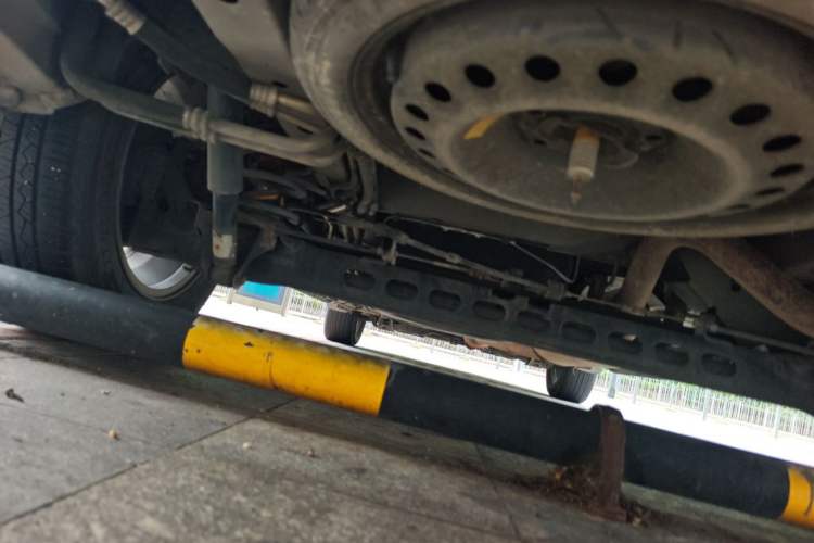 Used Buick GL8 2014 2.4L Classic Edition Chassis Rear