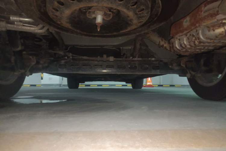 Used Buick GL8 2014 3.0L XT Luxury Business Flagship Edition Chassis Rear