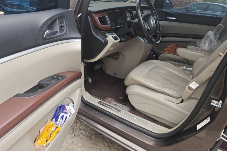 Used Buick GL8 2014 3.0L XT Luxury Business Flagship Edition Driver Seat