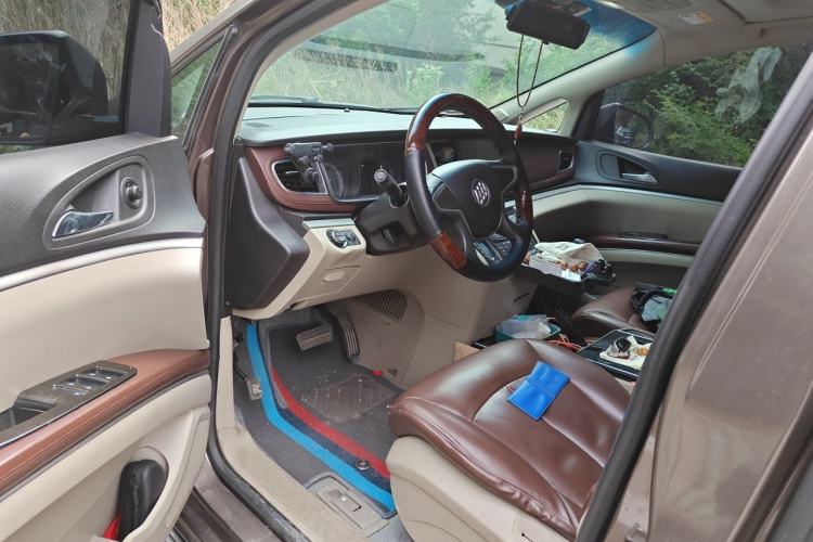Used Buick GL8 2014 2.4L CT Luxury Business Comfort Edition Driver Seat