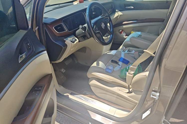 Used Buick GL8 2014 3.0L XT Luxury Business Flagship Edition Driver Seat