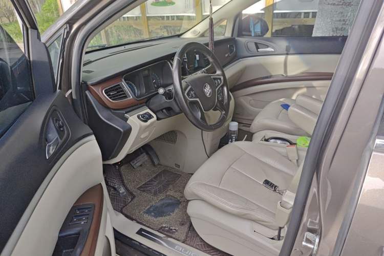 Used Buick GL8 2014 3.0L XT Luxury Business Flagship Edition Driver Seat