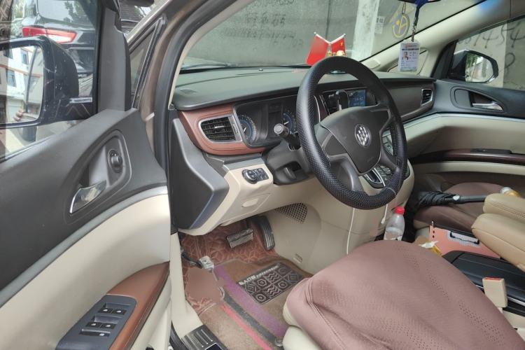 Used Buick GL8 2014 2.4L CT Luxury Business Comfort Edition Driver Seat