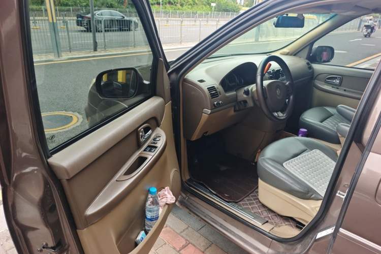 Used Buick GL8 2014 2.4L Classic Edition Driver Seat