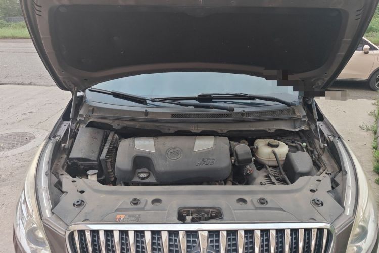 Used Buick GL8 2014 3.0L XT Luxury Business Flagship Edition Engine Bay