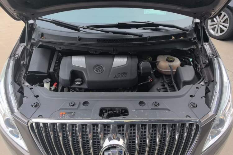 Used Buick GL8 2014 3.0L GT Luxury Business Haoya Edition Engine Bay