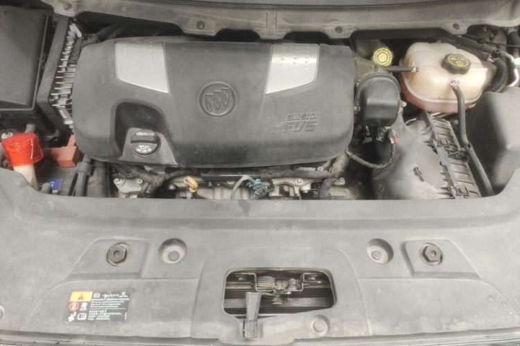 Used Buick GL8 2014 3.0L XT Luxury Business Flagship Edition Engine Bay