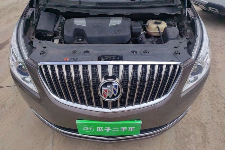 Used Buick GL8 2014 3.0L GT Luxury Business Haoya Edition Engine Bay