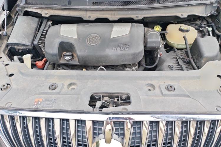 Used Buick GL8 2014 3.0L GT Luxury Business Haoya Edition Engine Bay