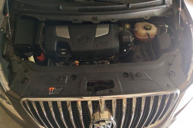 Used Buick GL8 2014 3.0L GT Luxury Business Haoya Edition Engine Bay