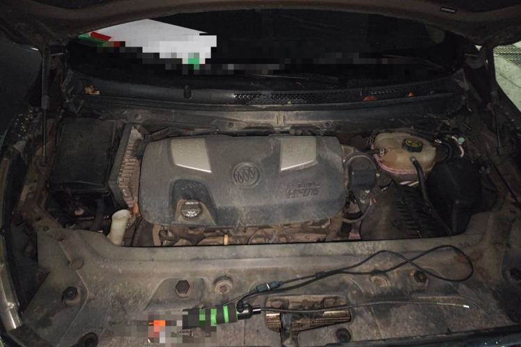 Used Buick GL8 2014 3.0L XT Luxury Business Flagship Edition Engine Bay